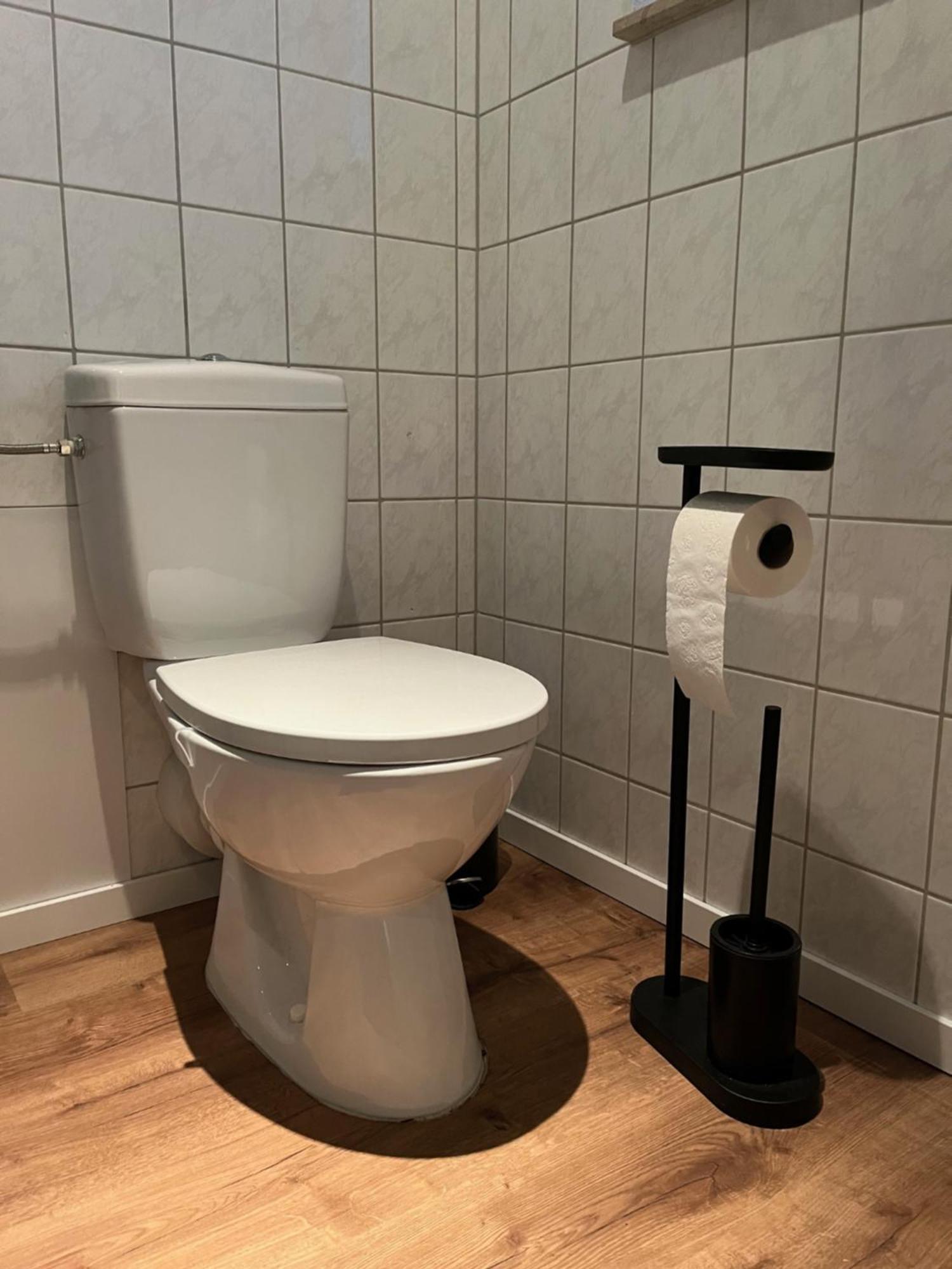 Weimotel Am See Mit Parkplatz, Kueche Und Hdtv Weimar  Eksteriør billede